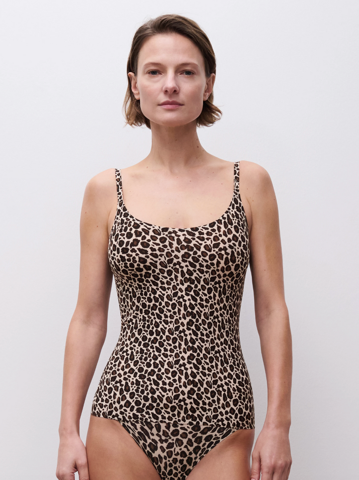 Soft Stretch Leo Top