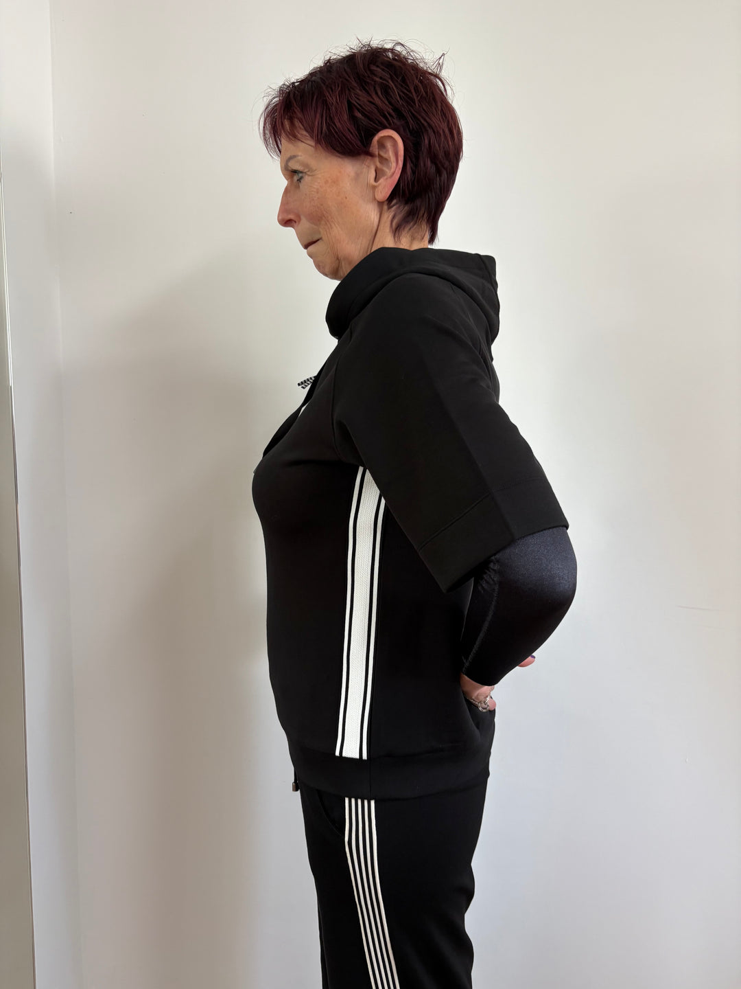 Kurzarm Sweatshirt mit Kapuze