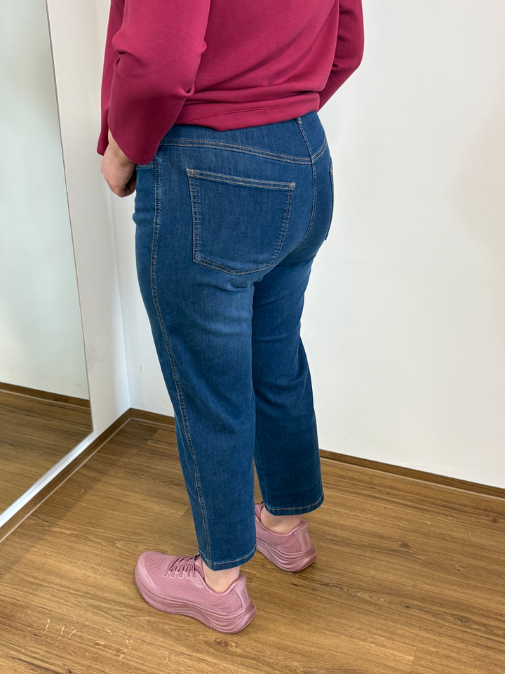 Ultra-comfortable City Style Jeans - Vera Meyer
