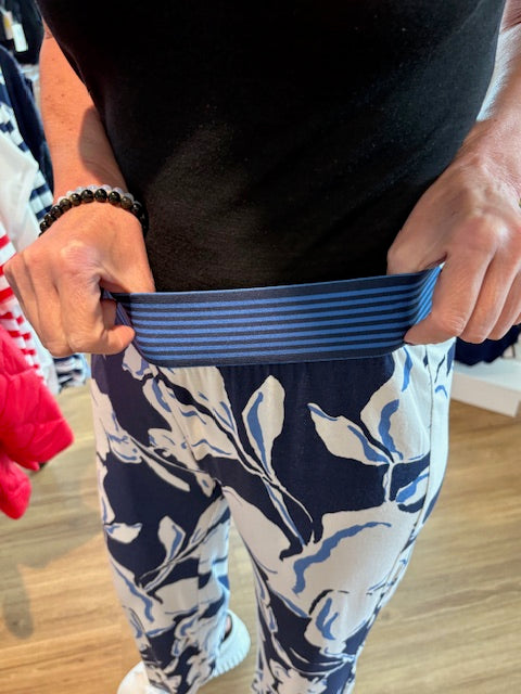 Coulotte Blau mit Blumenmuster