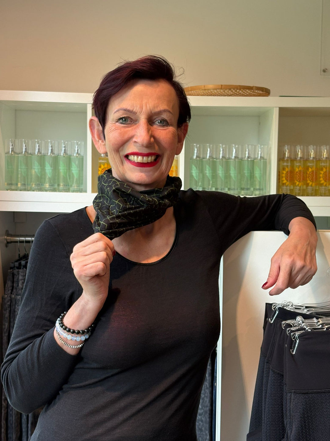 Bundle Wunderhose Yoga Bund mit Taschen Schwarz + Haarband - Vera Meyer